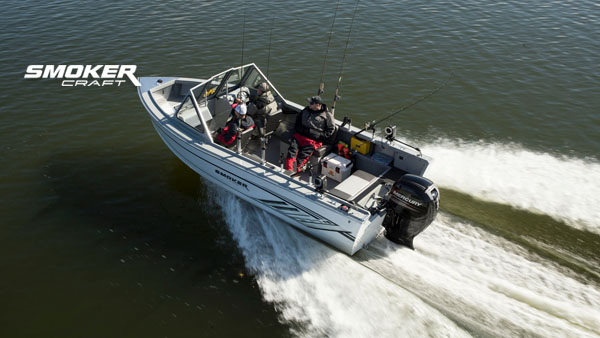 American-Angler-Smoker-Osprey-Fishing-Boat-Fishing-on-water